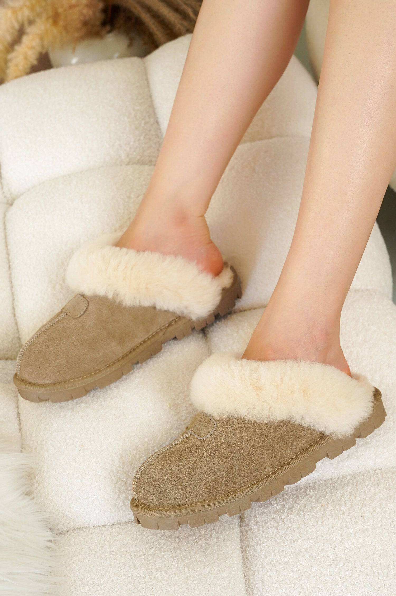 Project Cloud Women's | 100% Genuine Leather & Natural Fur Lining Fuzzy Slippers | Memory Foam | Non-Slip - Hedy - Image 12