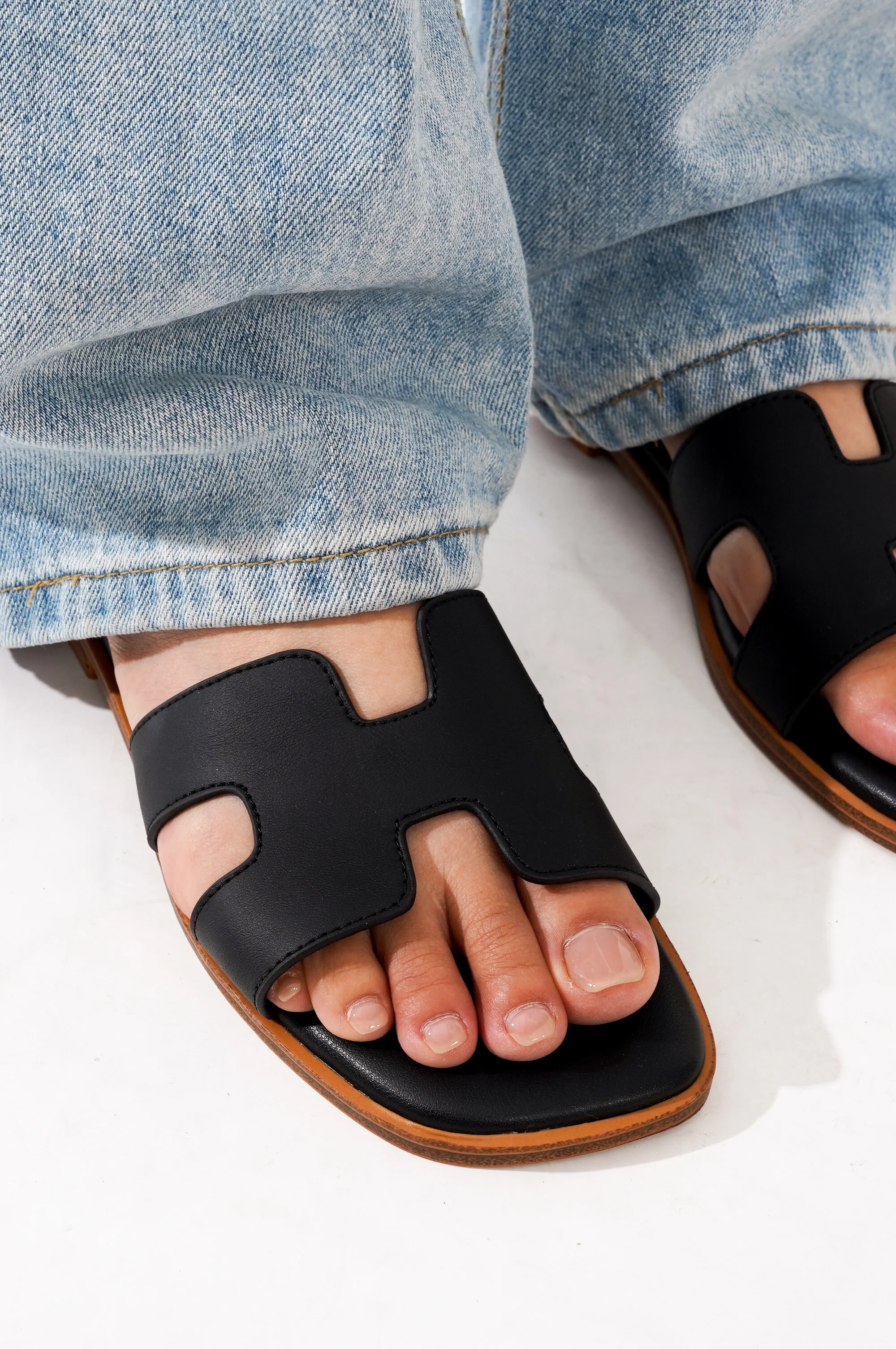 Project Cloud Women's | Genuine Leather Flat Summer Sandals | Memory Foam | Lightweight | Non-Slip - Jannel - Image 17