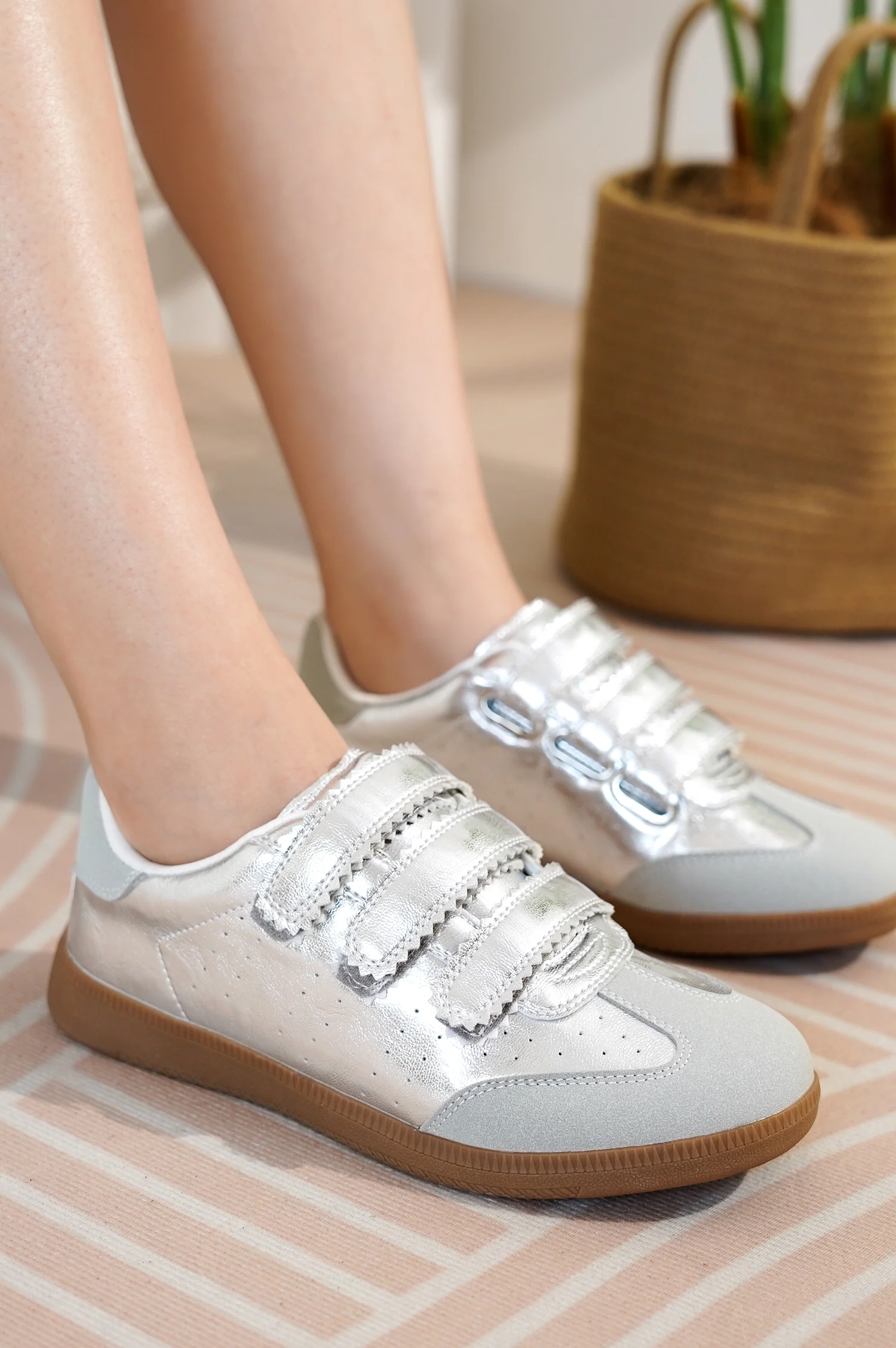 Project Cloud Women's | Eco-Leather Trendy Sneakers | Memory Foam Insole | Lightweight | Non-Slip - Ysabelle - Image 60